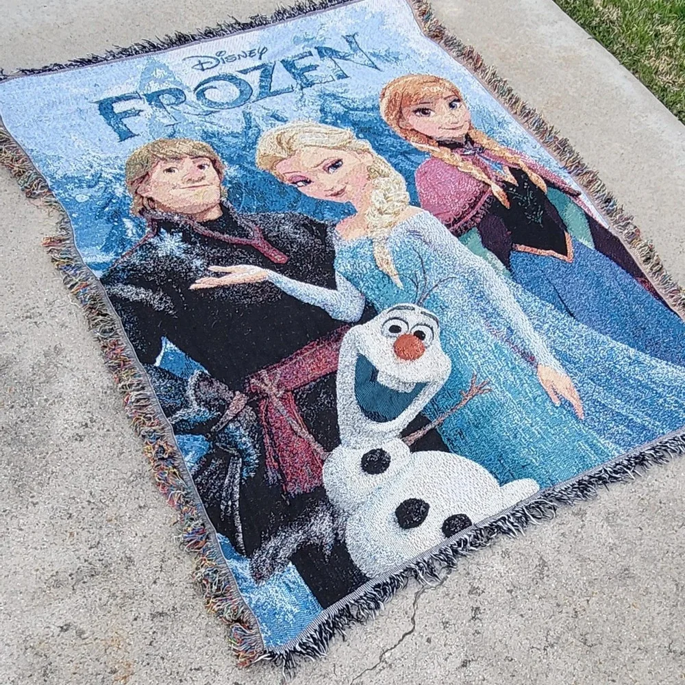 Disney Frozen Tapestry Blanket